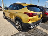 Used 2021 Kia Seltos SX w/ SX Sunroof Package image 4