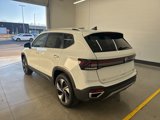 New 2025 Volkswagen Taos SE image 3