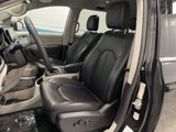 Used 2023 Chrysler Pacifica Touring-L image 4