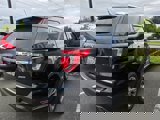 Used 2018 Ford Explorer Limited image 3
