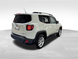 Used 2015 Jeep Renegade Latitude image 4