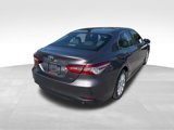 Used 2019 Toyota Camry LE image 5