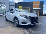 Used 2023 Nissan Versa SV image 2