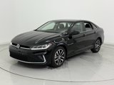 Used 2025 Volkswagen Jetta SE w/ Sunroof Package image 3