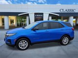 Used 2024 Chevrolet Equinox LS w/ LS Convenience Package image 4