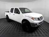 Used 2011 Nissan Frontier SV image 3