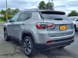 Certified 2022 Jeep Compass Limited image 5