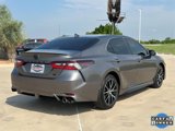 Used 2021 Toyota Camry SE w/ Carpet Mat Package (TMS) image 3