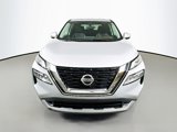 Used 2021 Nissan Rogue SV image 2