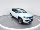 Used 2022 Jeep Compass Limited image 2
