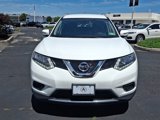 Used 2016 Nissan Rogue SV image 2