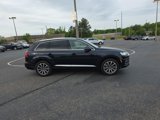 Used 2017 Audi Q7 3.0T Prestige image 2