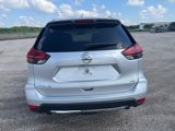 Used 2020 Nissan Rogue SV image 4