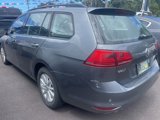 Used 2016 Volkswagen Golf S image 4