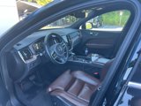 Used 2021 Volvo XC60 T5 Inscription w/ Advanced Package image 2