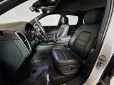 Certified 2022 Porsche Cayenne image 5