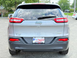 Used 2017 Jeep Cherokee Latitude w/ True North Edition image 5