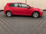 Used 2018 Volkswagen Golf SE image 4
