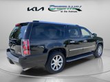 Used 2011 GMC Yukon XL Denali image 5