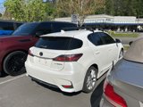 Used 2017 Lexus CT 200h image 3