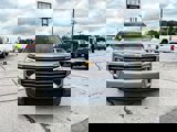 New 2025 Chevrolet Traverse LT image 2