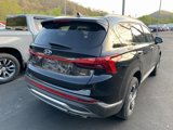 Used 2022 Hyundai Santa Fe SEL w/ Convenience Package image 4