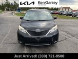 Used 2014 Toyota Sienna LE image 2