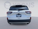 Used 2022 Ford Escape SE image 4