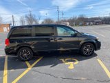 Used 2017 Dodge Grand Caravan SE image 6