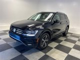Used 2018 Volkswagen Tiguan SEL image 3