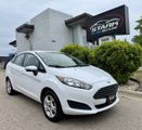 Used 2015 Ford Fiesta SE image 2