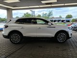 Used 2019 Lincoln Nautilus Reserve image 4