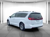 Used 2023 Chrysler Pacifica Limited image 5