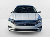 Used 2021 Volkswagen Jetta SE w/ SE Cold Weather Package image 2