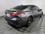 Used 2020 Toyota Camry SE image 5