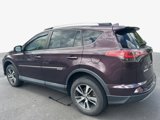 Used 2018 Toyota RAV4 XLE image 4