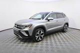 Used 2022 Volkswagen Taos SEL image 2