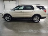 Used 2017 Ford Explorer Limited image 3