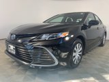Used 2023 Toyota Camry LE image 3