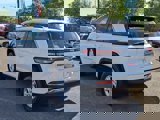 Used 2022 Jeep Grand Cherokee Laredo w/ Luxury Tech Group I image 4