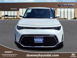 Used 2023 Kia Soul LX w/ LX Technology Package image 2