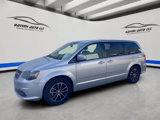 Used 2017 Dodge Grand Caravan SE image 2