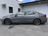Used 2021 Hyundai Sonata Limited w/ Preferred Accessory Package image 2