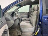 Used 2007 Toyota Sienna LE w/ LE Pkg 3 image 3