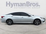 Used 2020 Nissan Altima 2.5 SR image 2