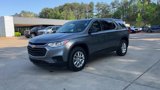 Used 2020 Chevrolet Traverse LS image 2