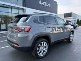 Used 2023 Jeep Compass Latitude w/ Mopar Graphics Package image 5