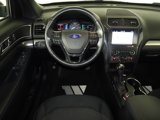Used 2019 Ford Explorer XLT image 5