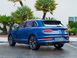 Used 2023 Bentley Bentayga Plug-In Hybrid image 3
