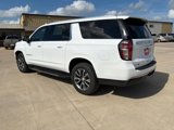 Used 2022 Chevrolet Suburban LT w/ Luxury Package image 4